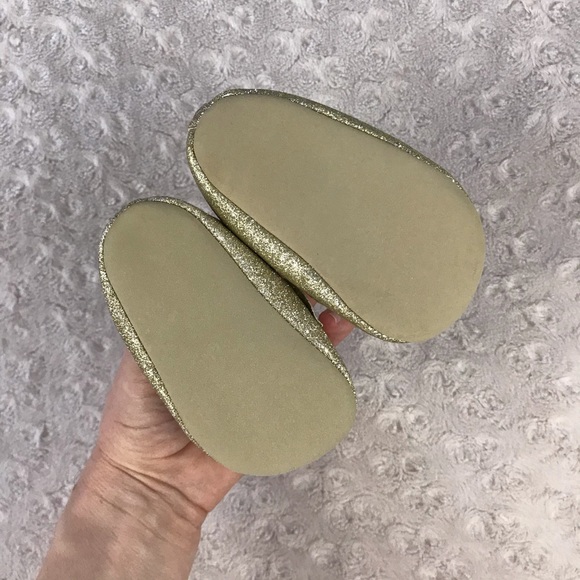 Carter’s Gold Glitter Bunny Shoes 3-6 Month Easter - Picture 6 of 6